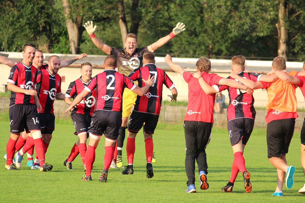 新华社，中国足球的胜利之路，永不止步